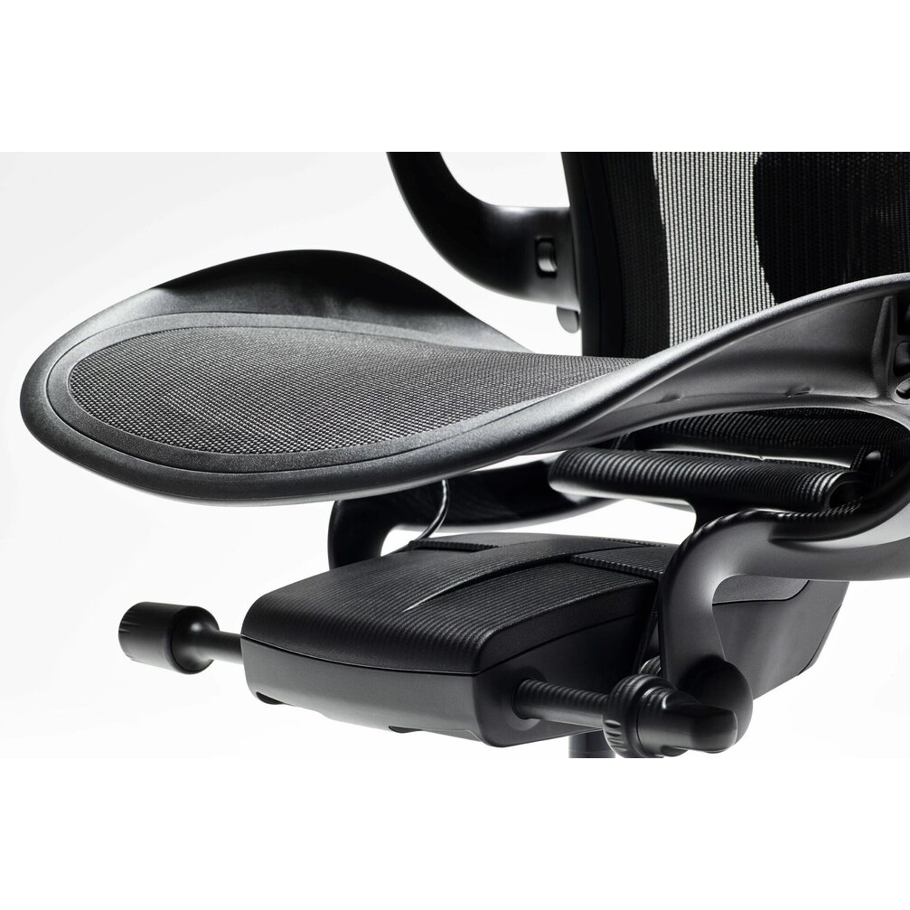 Herman Miller Aeron graphite veľkosť C